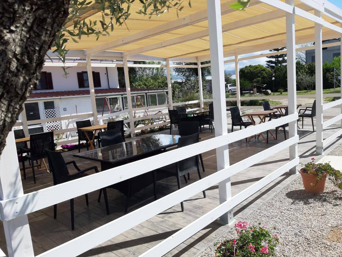 Un Passo Dal Mare - Guest House Лидо-ди-Фонди Экстерьер фото
